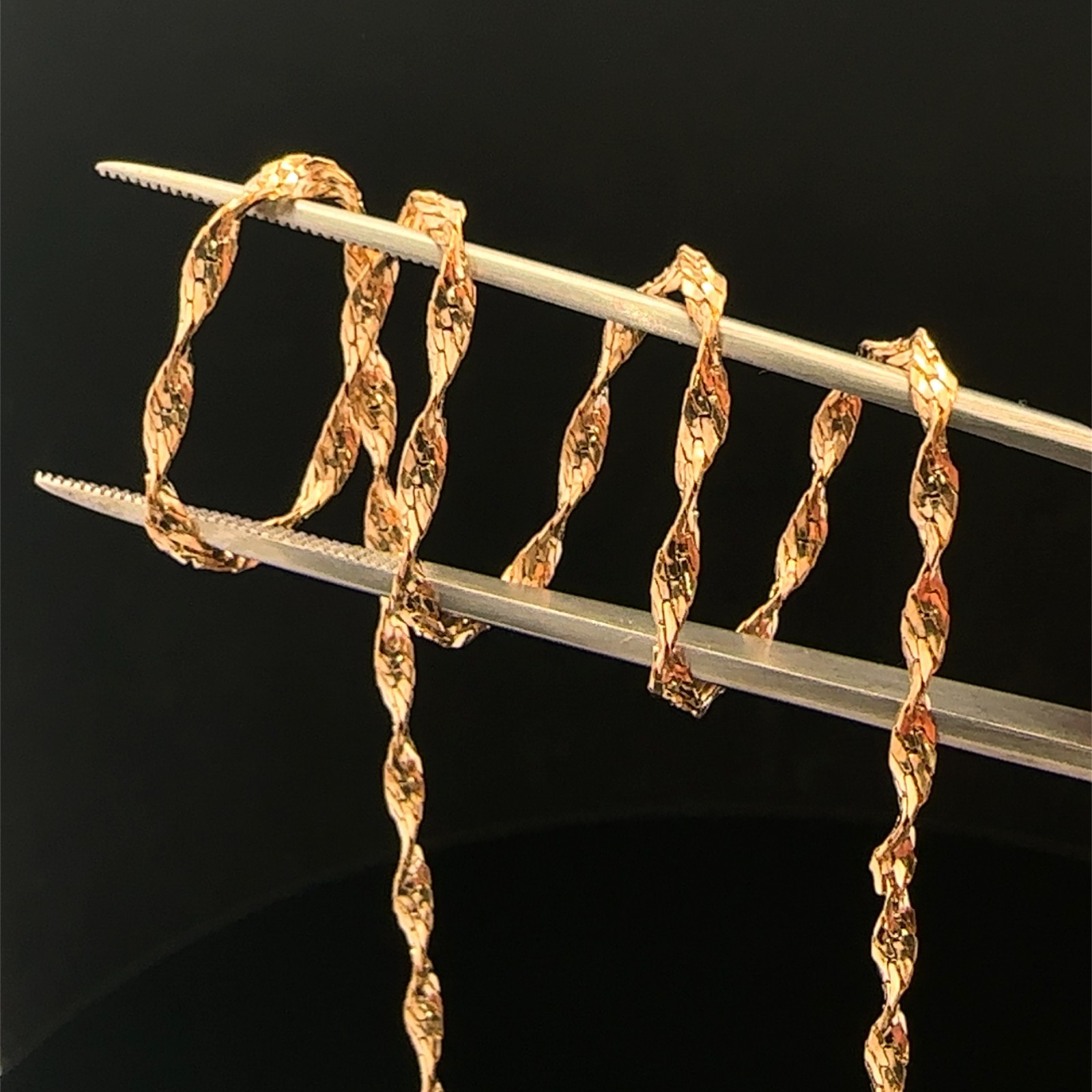 14KT Yellow Gold Twist Necklace with Cross Pendant 17in 6.3g