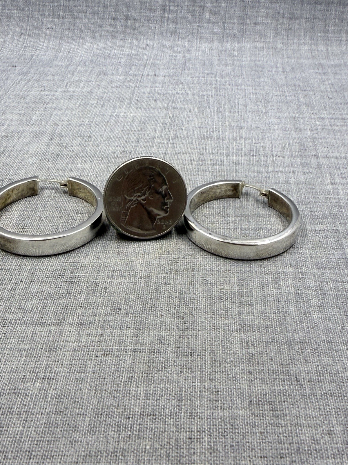 AK Atasay Kuyumculuk Turkey Smooth Hoop Sterling Silver .925 Earrings