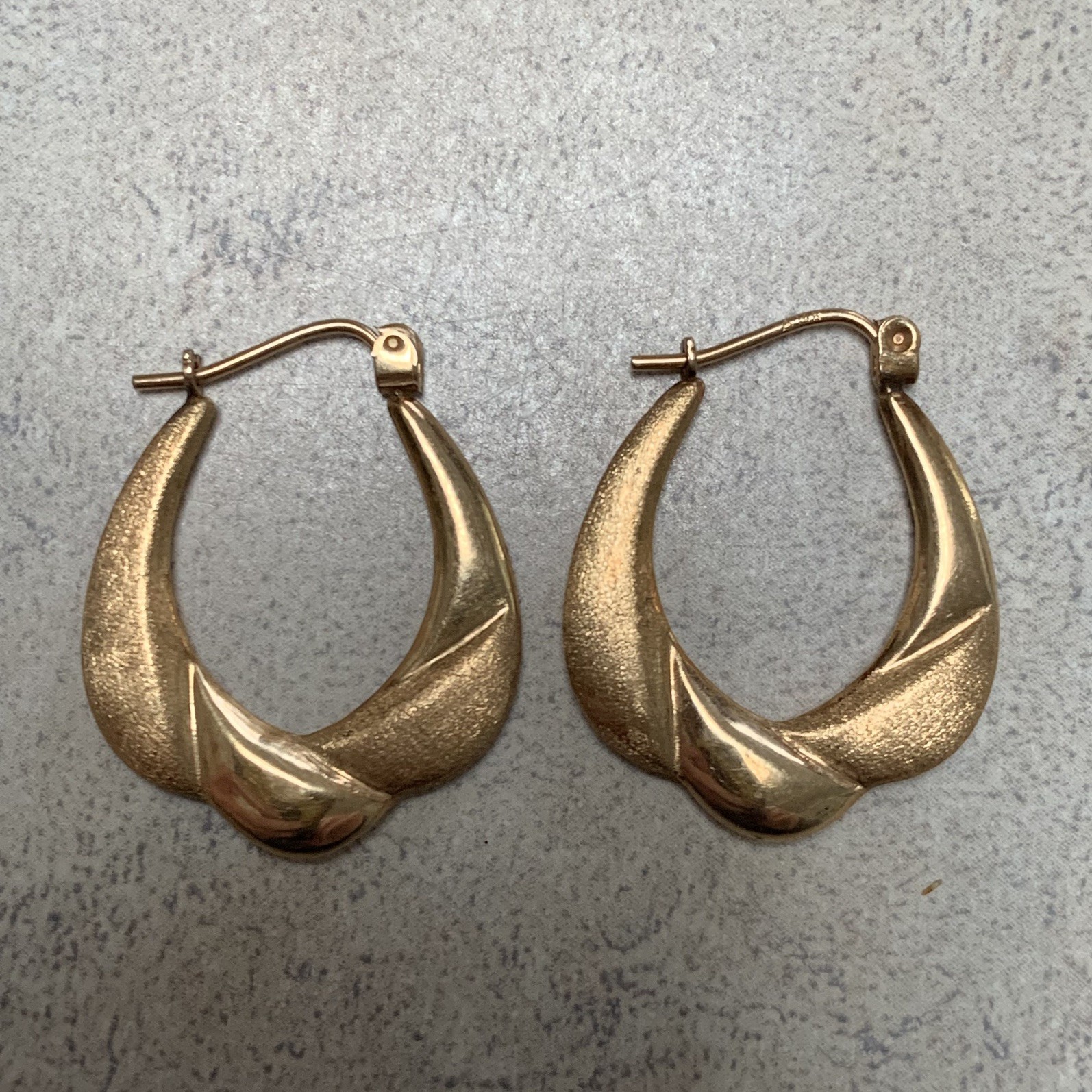14K Real Yellow Gold Shiny Polished & Brushed Hoop Earrings