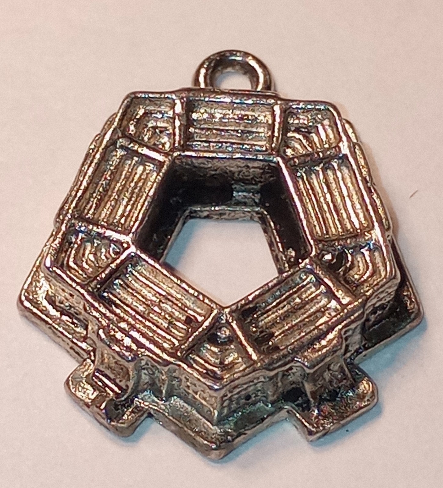 Vintage Sterling Silver United States PENTAGON Washington DC Bracelet Charm 925