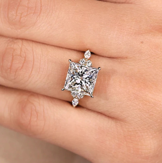 5.40Ct Princess VS1 Lab Grown Diamond Accent-Stone Wedding Ring 14k Yellow Gold